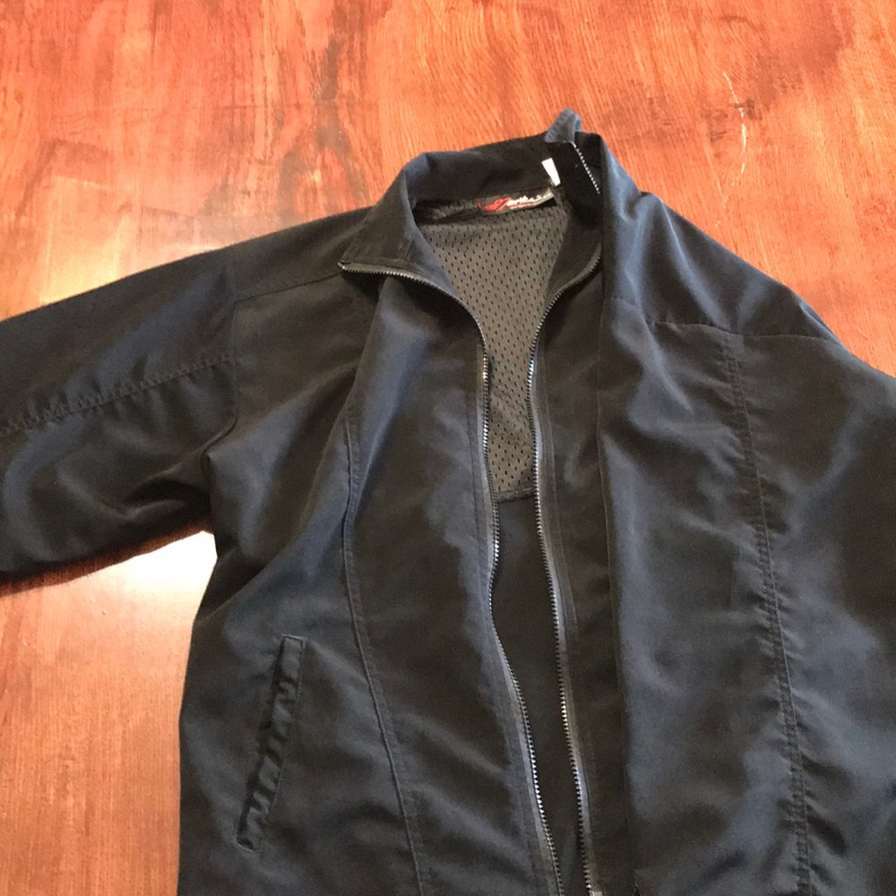 Light weight jacket